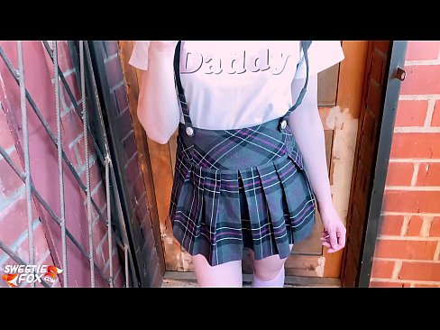 ❤️ Nxënëse thith karin e saj thellë dhe qihet në vend të klasave. ☑ Video porno tek ne sq.xxxdesichudai.ru ❤
