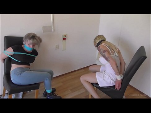 ❤️ E varur / e lidhur dhe e gojës / vajzë në ankth ☑ Video porno tek ne sq.xxxdesichudai.ru ❤
